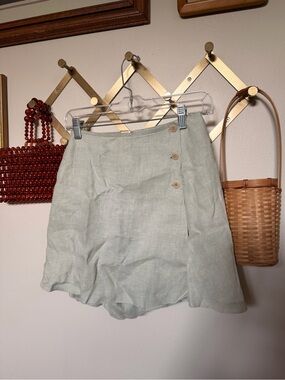 Vintage BCBG Paris linen mini skort